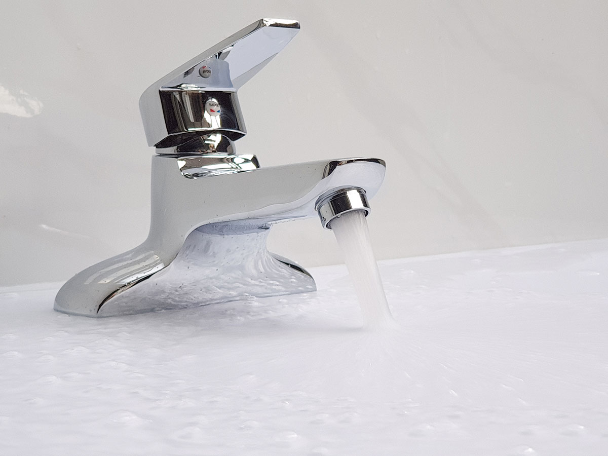 Vòi Lavabo nóng lạnh 2 chân Đồng mạ Chrome Eurolife EL-SUN 03