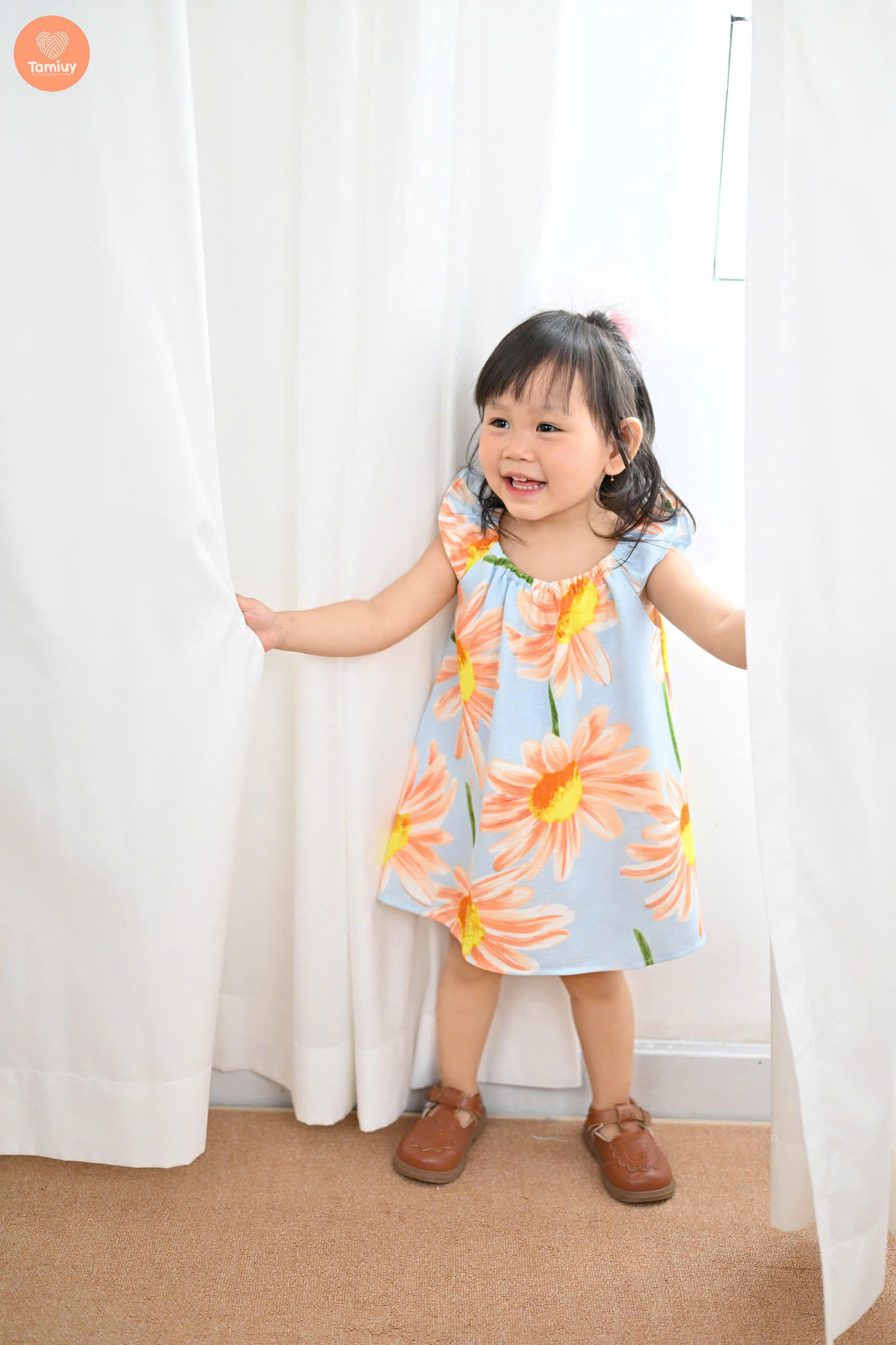 Tamiuy Đầm Yếm Cổ Thun Họa Tiết Hoa Hướng Dương Cho Bé Gái Từ 1-10 Tuổi Chất Liệu Linen Mềm Mịn
