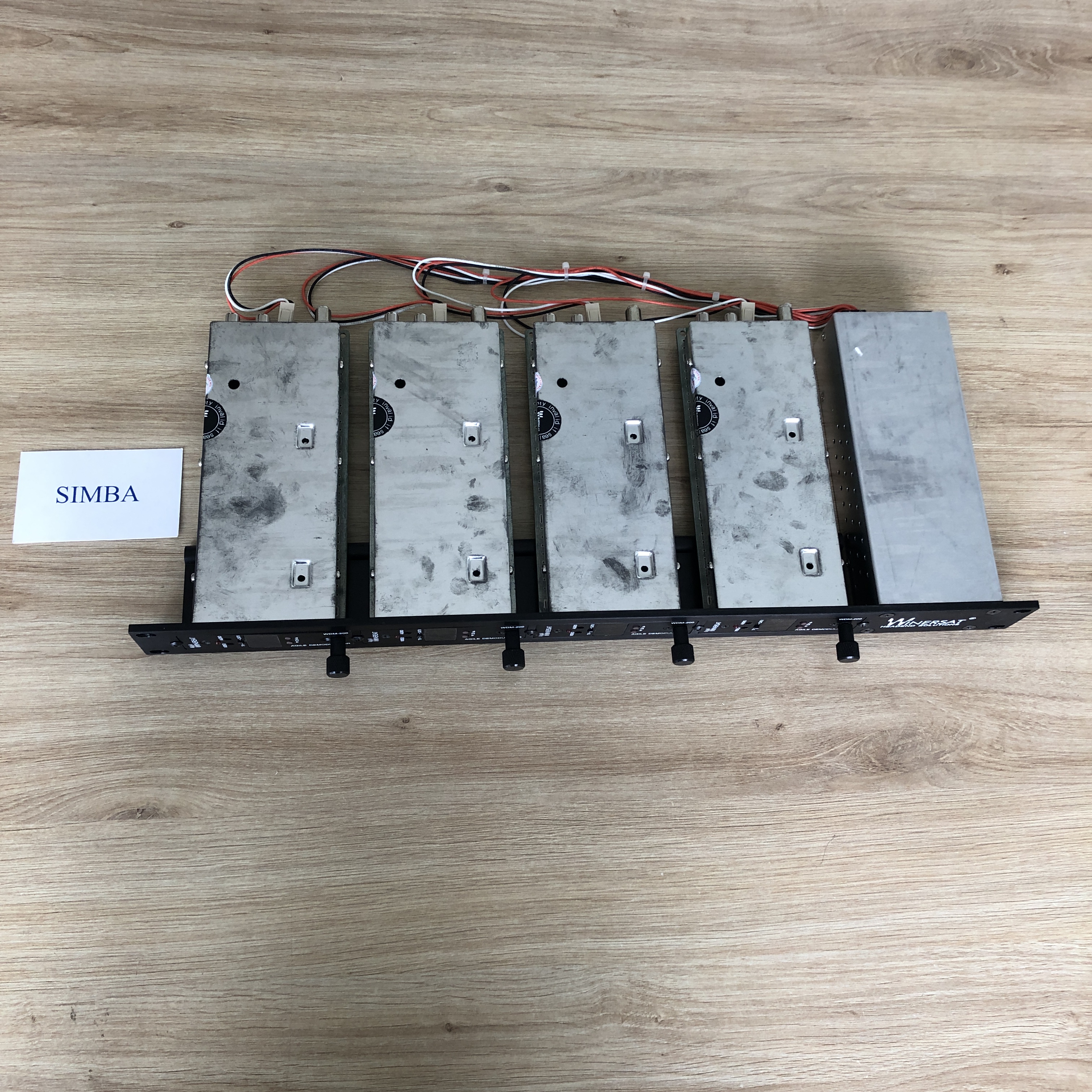 Bộ giải điều chế tín hiệu đa tần Pal B/G , WDM-200