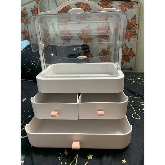 Hộp đựng mỹ phẩm có quai xách chống bụi