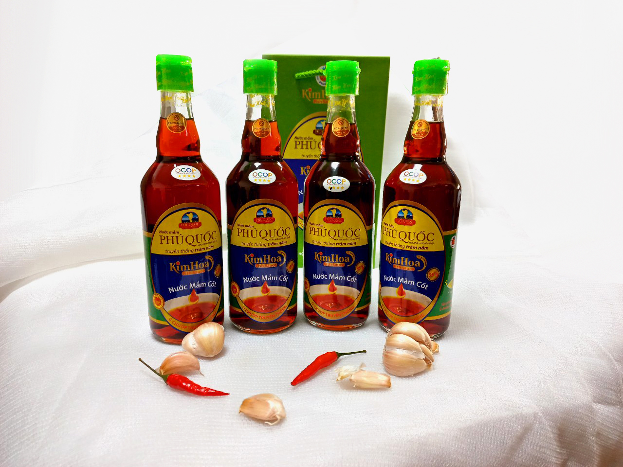 Nước mắm Cốt Kim Hoa Phú Quốc 35 đạm chai 520ml