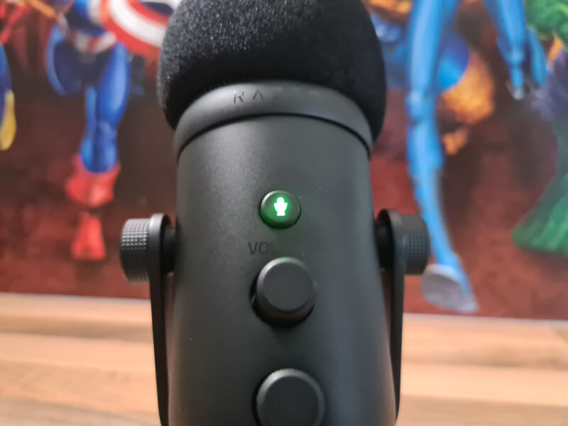 Thiết bị thu âm Razer Seiren V2 Pro-Professional Grade USB Microphone_Hàng chính hãng