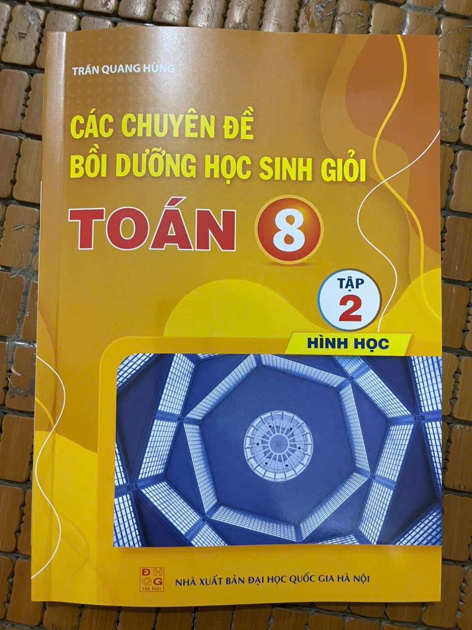 Sách - Các chuyên đề bồi dưỡng học sinh giỏi Toán 8 Tập 2 (Hình Học)