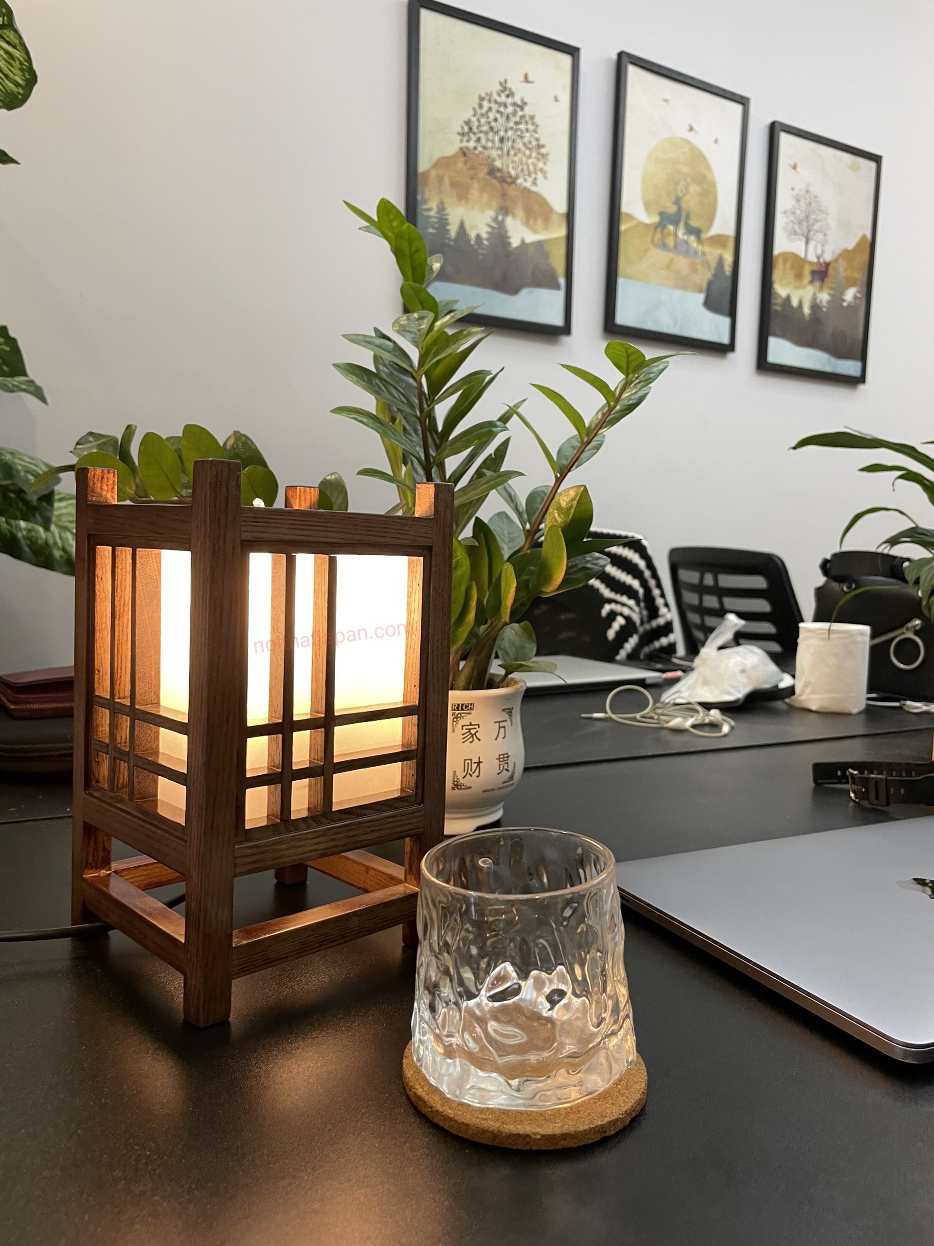 Đèn bàn gỗ tự nhiên, đèn shoji, trang trí phòng trà, phòng thiền phong cách Nhật Bản, chất liệu gỗ tự nhiên hoàn toàn kết hợp shoji Nhật bản, gồm đèn Led ánh sáng vàng