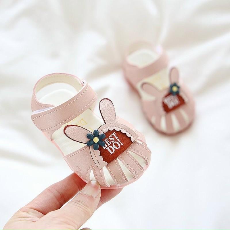 Dép sadan tập đi tai thỏ cho bé gái