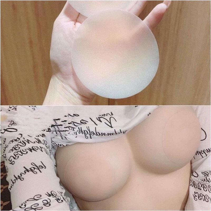 Miếng dán ngực silicon siêu mỏng tàng hình phối hợp mặc đồ sexy