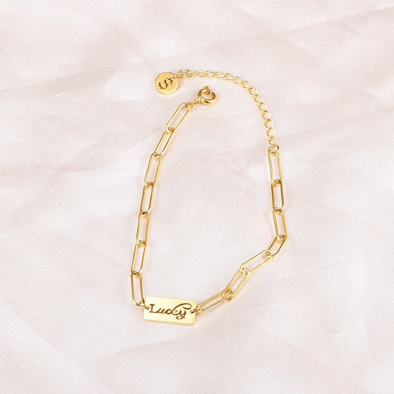 Lắc Tay Nữ Dây Xích Khắc Chữ Lucky May Mắn Titan Ko Đen TT 2867