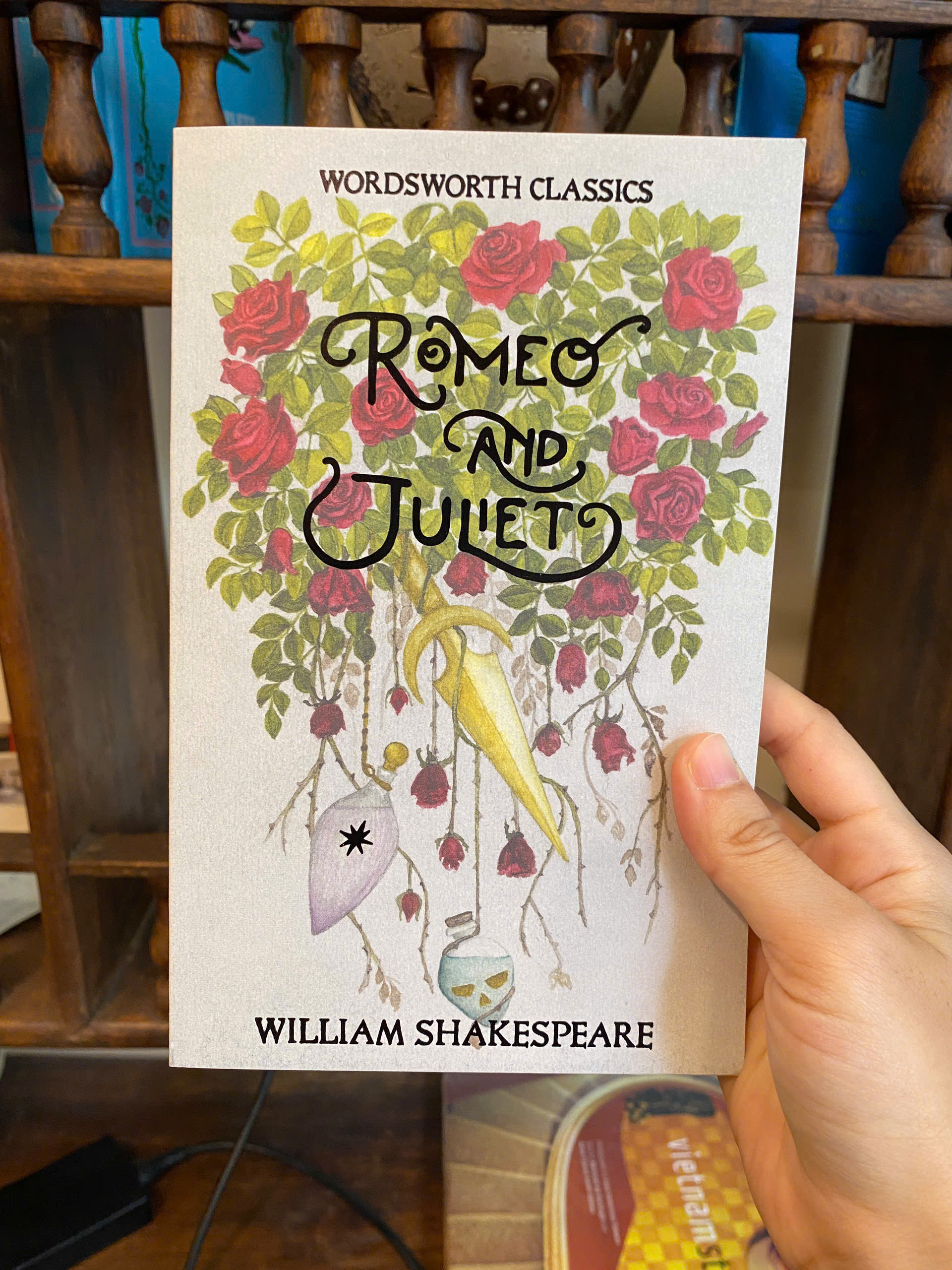 Sách - Romeo and Juliet by William Shakespeare - Wordsworth Classic - Ngoại văn Kinh điển Anh