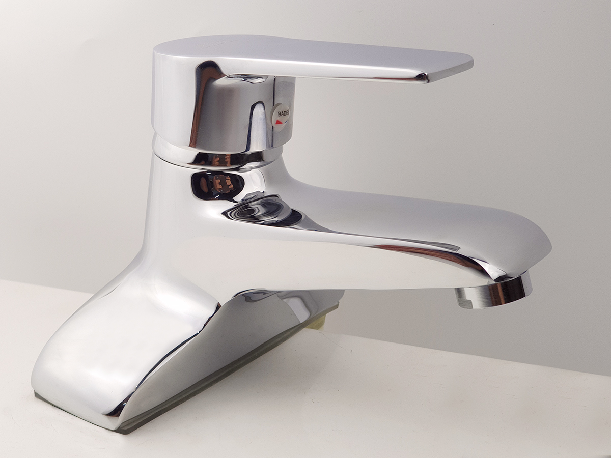Vòi Lavabo nóng lạnh 2 chân Đồng mạ Chrome Eurolife EL-AZA03-1