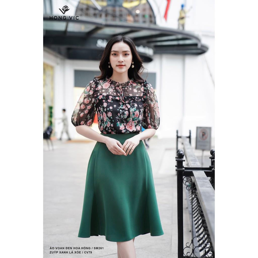 Áo nữ thiết kế Hongvic voan đen hoa hồng SM261