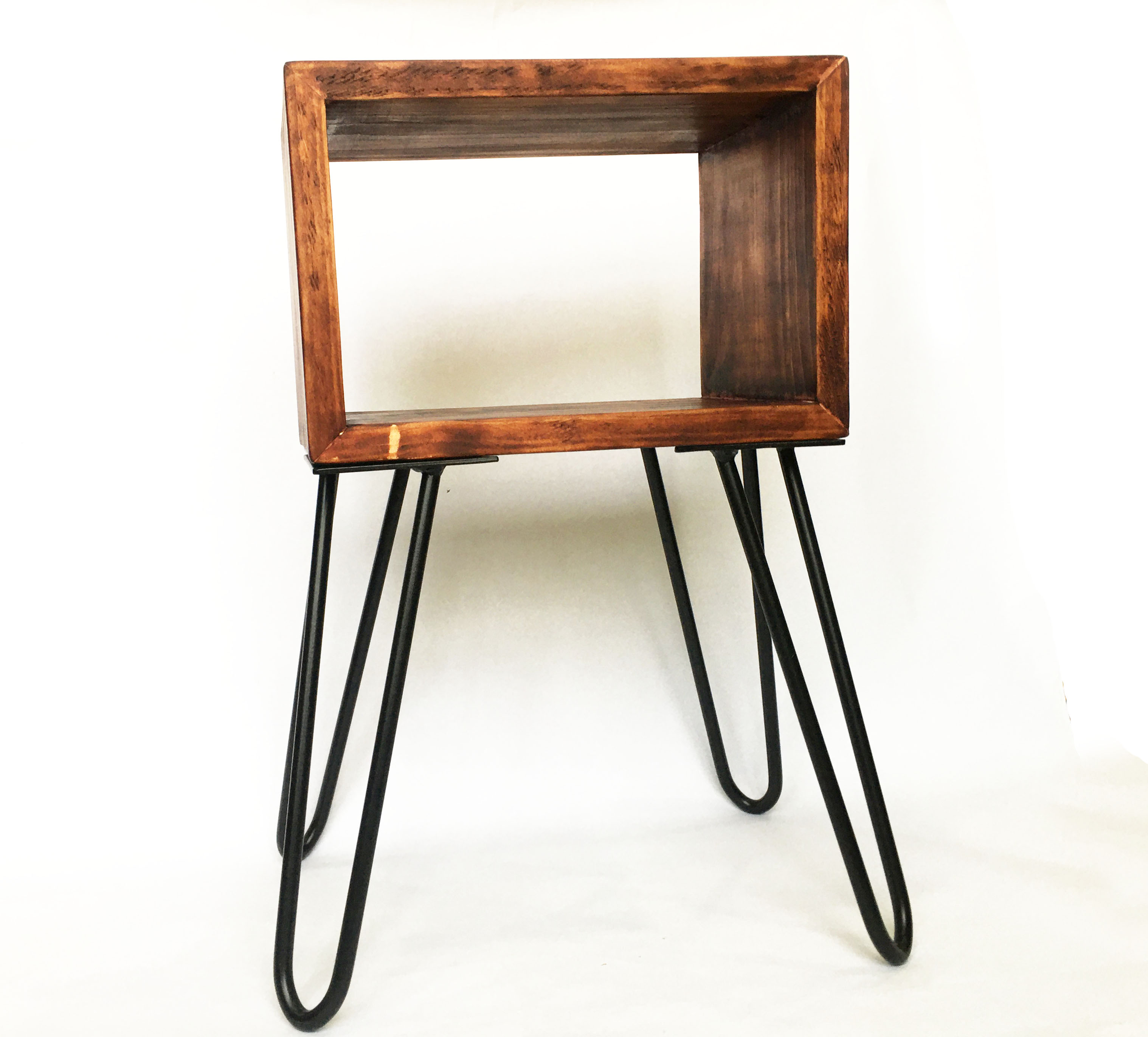 Bàn gỗ thông D30xR20xC50cm, 4 chân sắt làm bàn kê đầu giường decor bàn trà