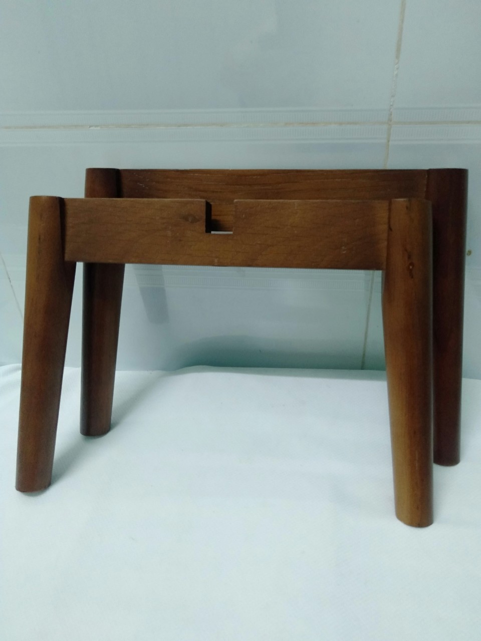 Giá Kệ Để Chậu Hoa, Đôn Để Chậu Hoa Cây Kiểng Kích Thước Rộng 25cm x Cao 19.5cm