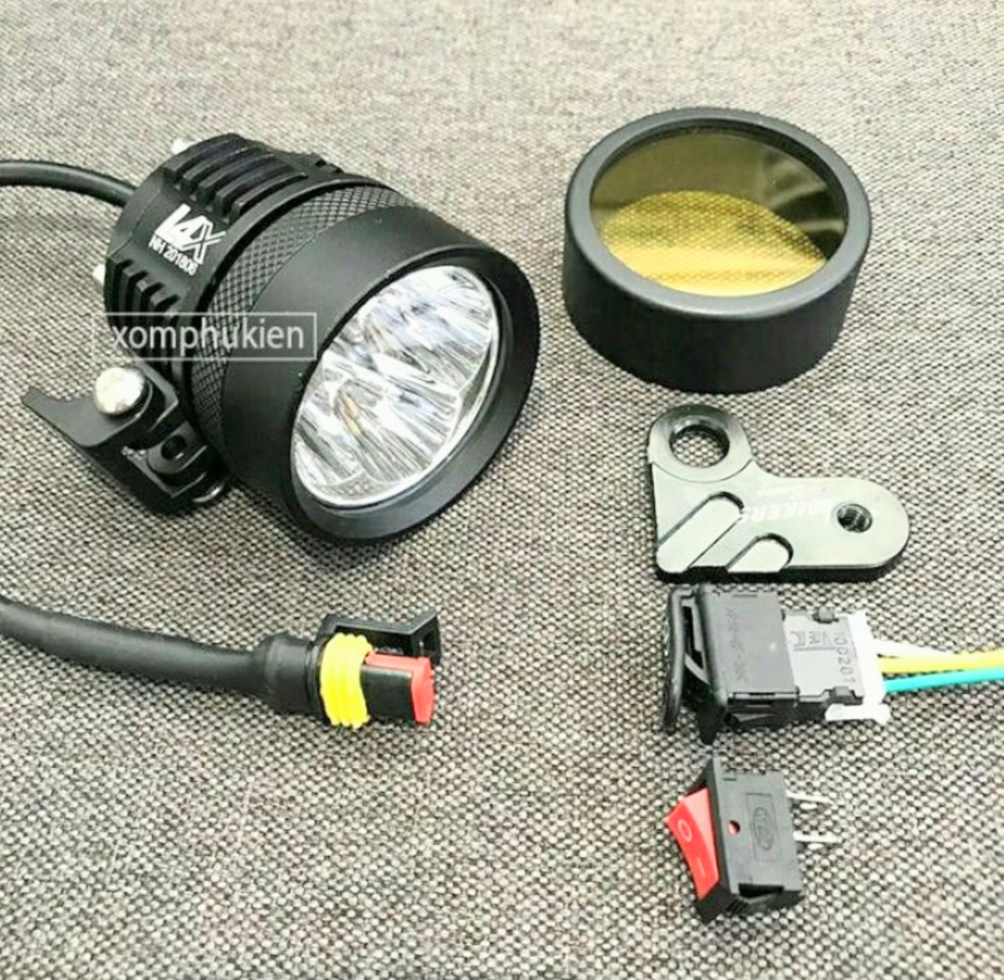 CHỌN BỘ ĐÈN TRỢ SÁNG L4X+ĐẦY ĐỦ PHỤ KIỆN HÀNG LOẠI SÁNG CHẤT LƯỢNG CAO