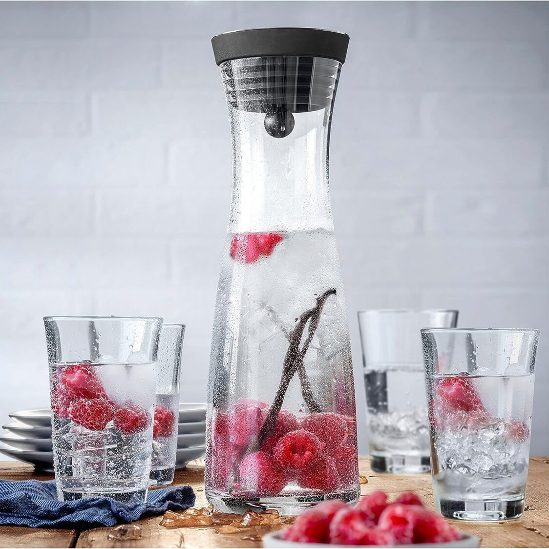 Bộ Bình Nước Thủy Tinh 1L Và 4 Cốc Thủy Tinh 250ml WMF Decanter Cao Cấp, Nhập Khẩu Chính Hãng 0617709992