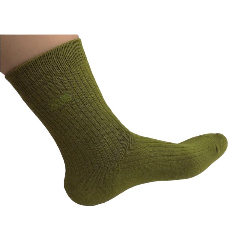 Tất xanh rêu, tất nam cổ cao chất liệu cotton co dãn 4 chiều. Vớ xanh dáng CA vải thun mát cực xịn trông hơi bị chiến.