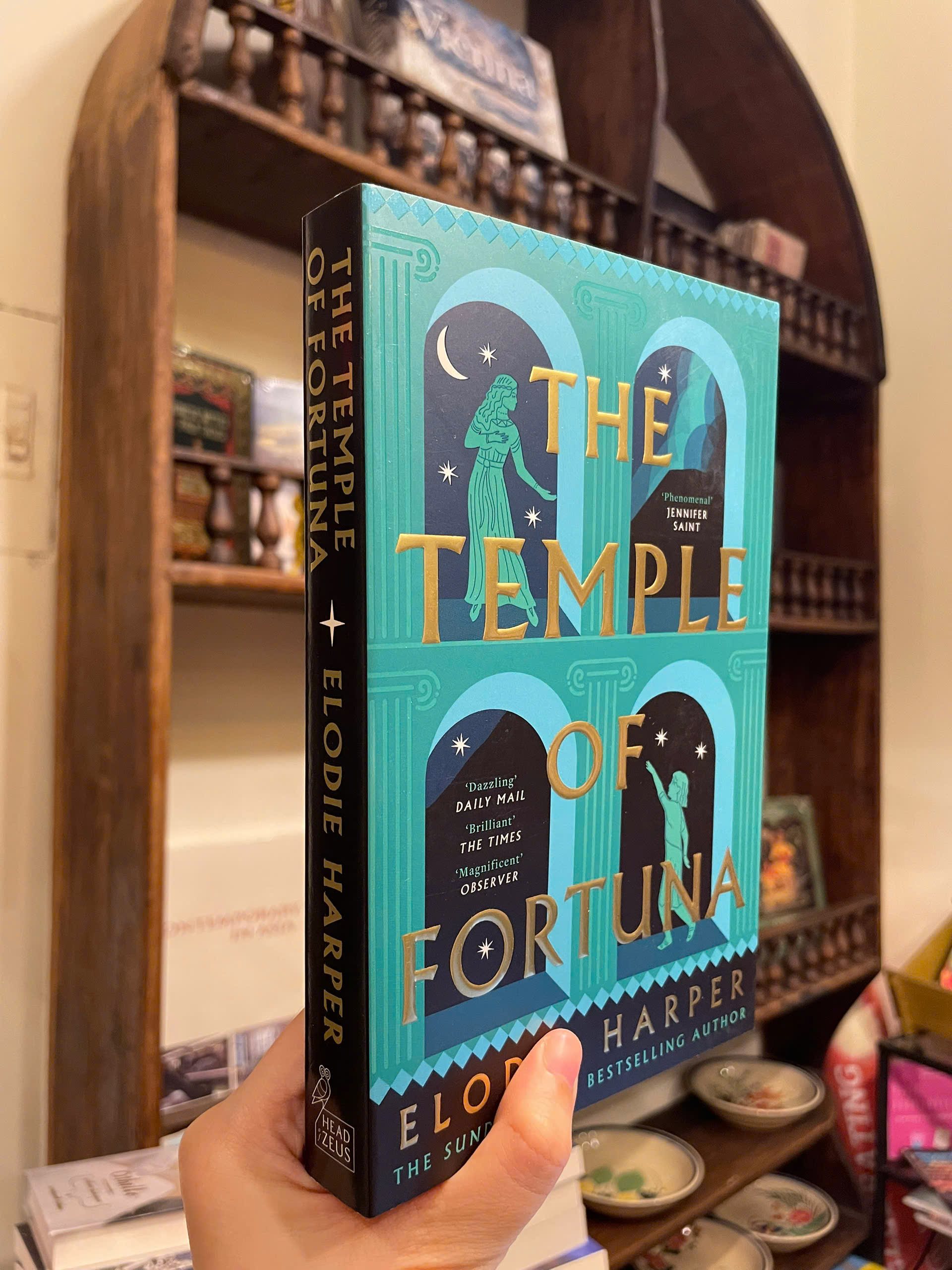 Sách - The Temple of Fortuna by Elodie Harper - Historical Fiction/Mythology book in English
