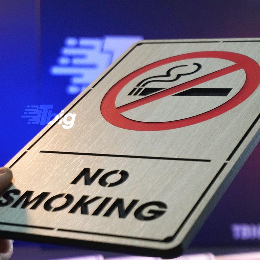 Bảng gỗ No smoking mẫu TC05 loại dán tường trang trí có sẵn keo 2 mặt