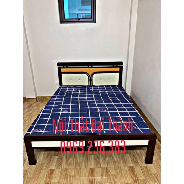 Giường sắt hộp kiểu gỗ – DT140