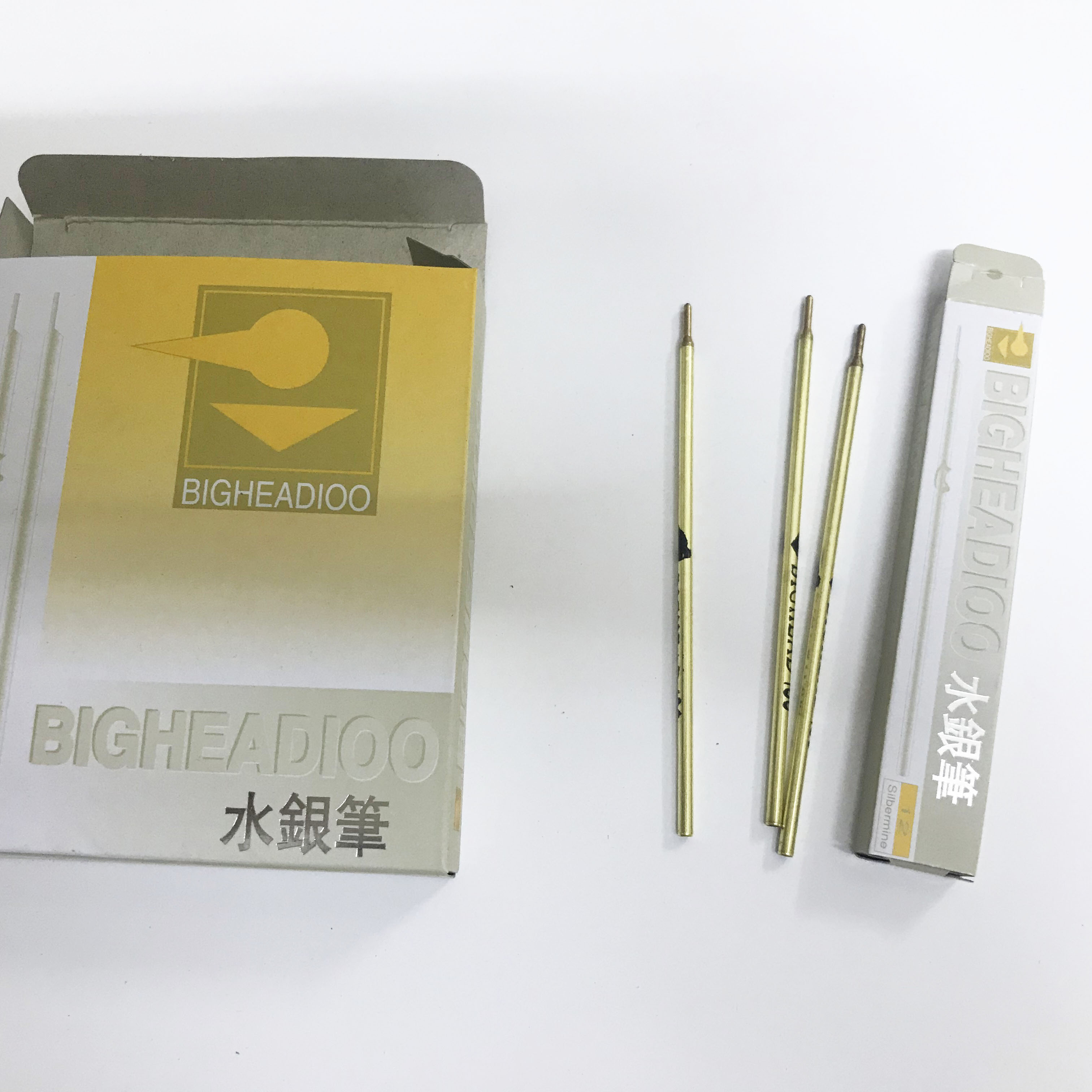 Hộp viết bạc ống đồng vàng, 120 cây