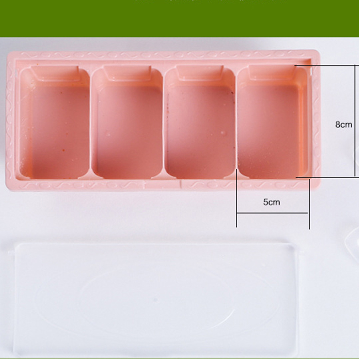 Hộp đựng gia vị 4 ngăn kèm muỗng nhựa AS PP an toàn sức khỏe - Giao màu ngẫu nhiên
