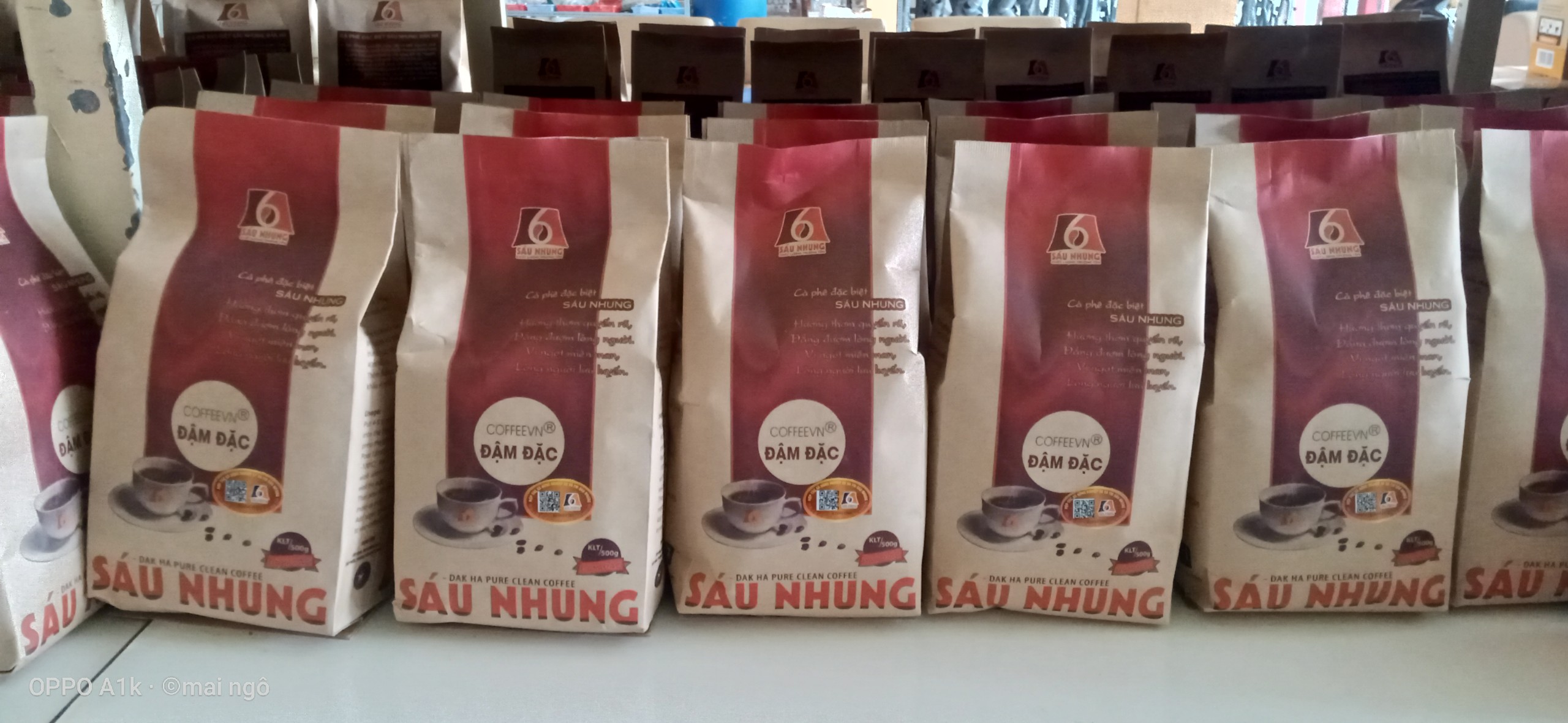 Cà phê bột đặc biệt Sáu Nhung - Loại đậm đặc (500g)