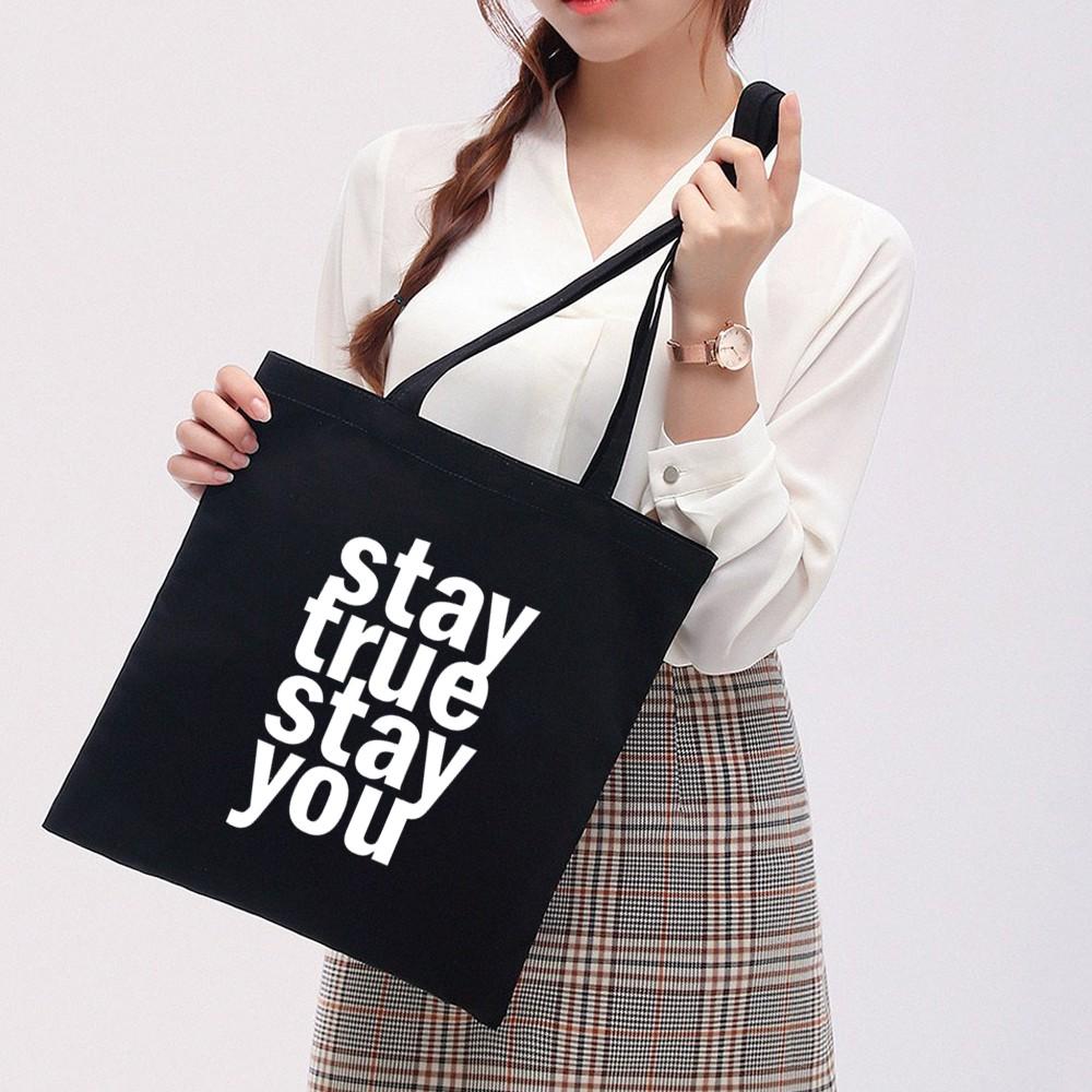 Túi Tote Vải Canvas Ginko kiểu basic có dây kéo khóa miệng túi đựng vừa laptop 14 inch và nhiều đồ dùng khác Phong Cách ulzzang Hàn Quốc In Hình Stay True Stay You B05