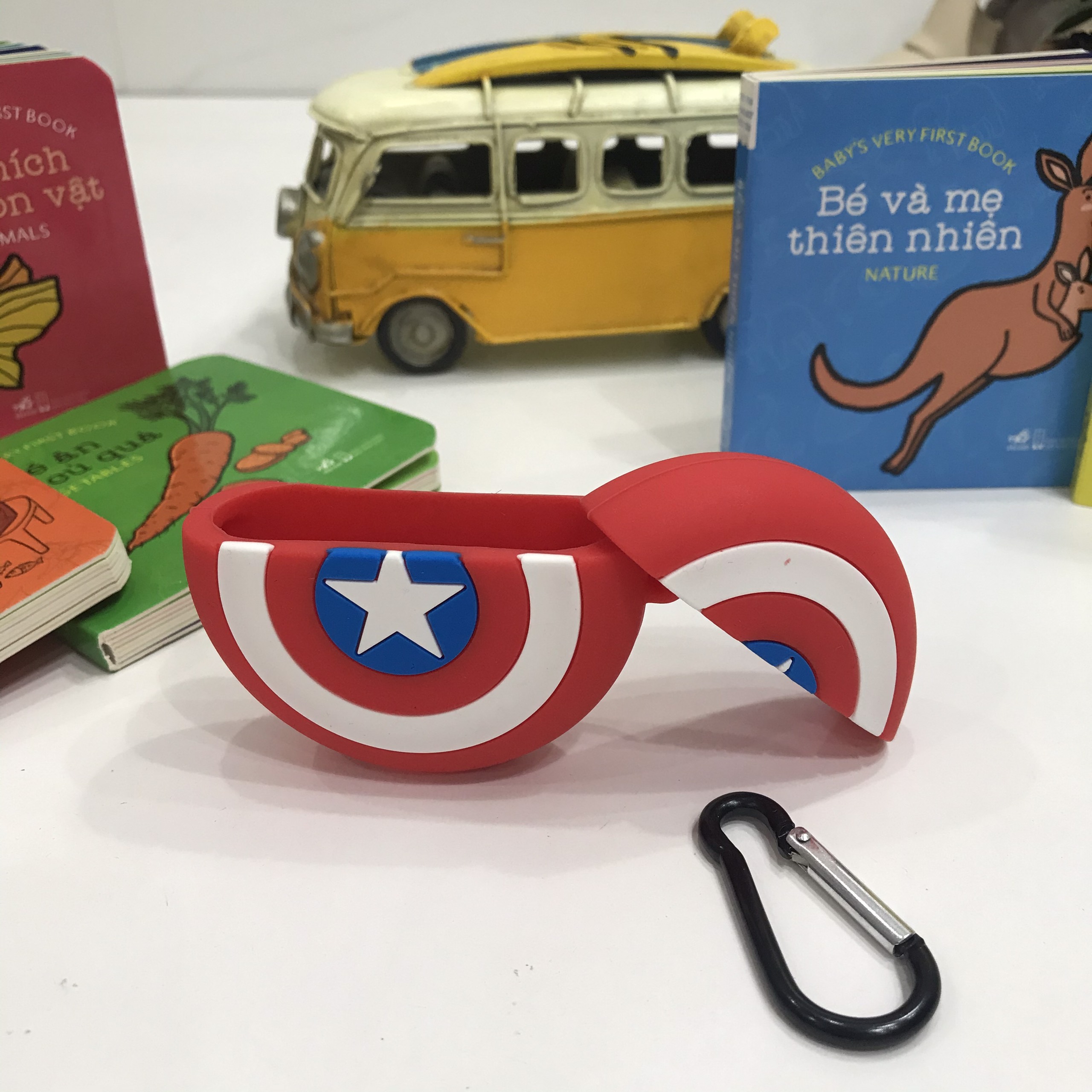 Case Ốp Silicon Dành Cho Tai Nghe Apple Airpods 1/2 - Khiên Captain America - Chống Sốc, Chống Trầy