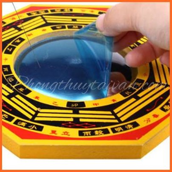 Gương Bát quái Tiên Thiên Lõm cạnh vàng tặng kèm bột ngũ vị bao sái, văn khấn.