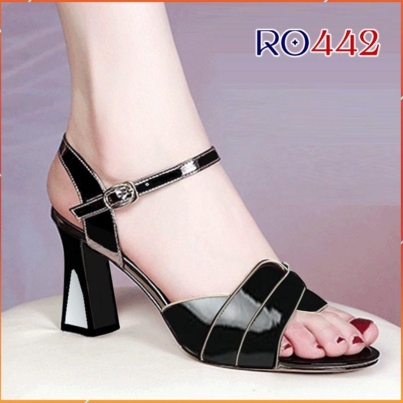 Giày cao gót nữ đẹp đế vuông 7 phân hàng hiệu rosata màu đen kem thời trang ro442