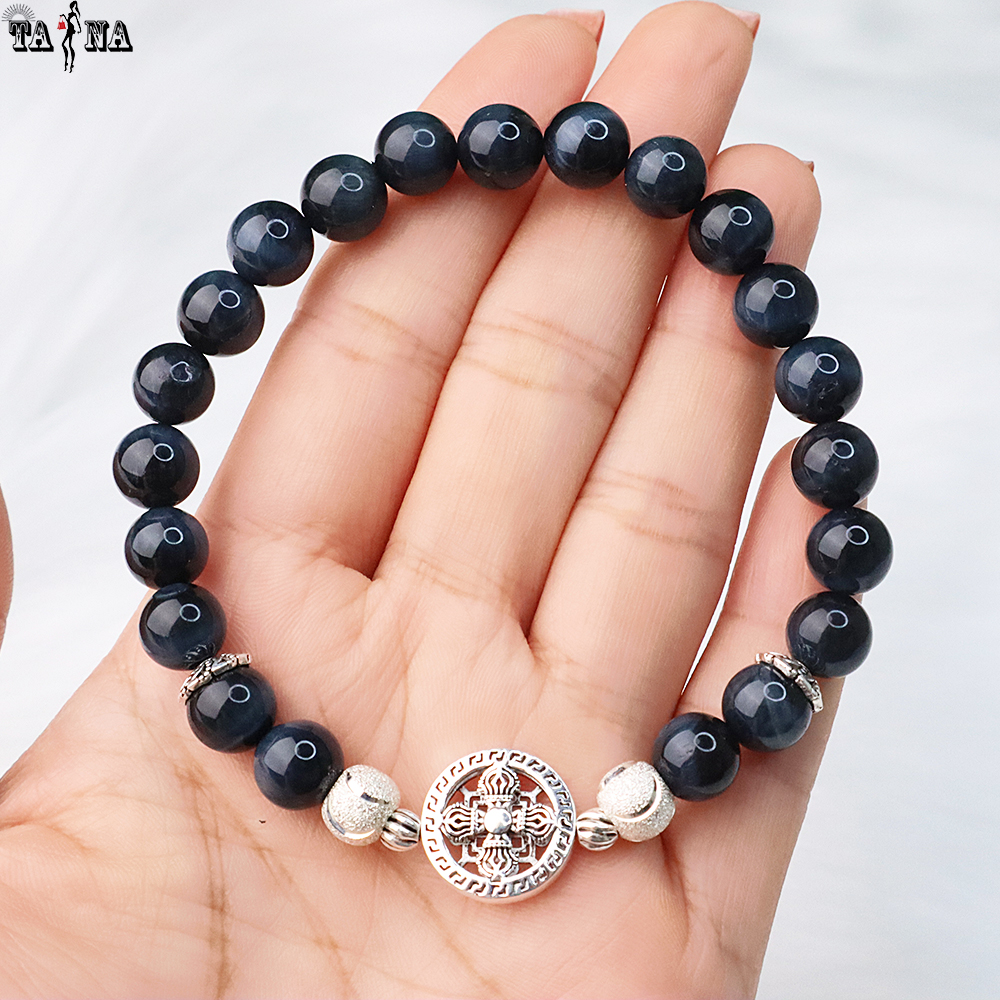 Vòng tay thạch anh mắt chim ưng 8mm mix charm bạc 925 cao cấp
