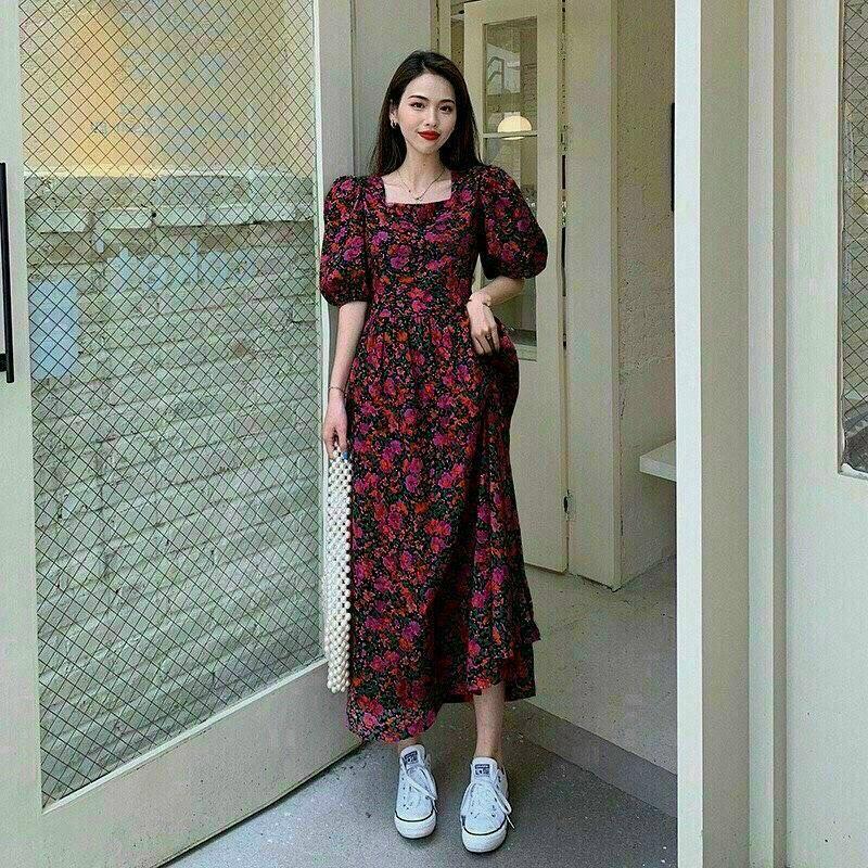 Đầm Xoè Hoa Tay Phồng Cổ Vuông