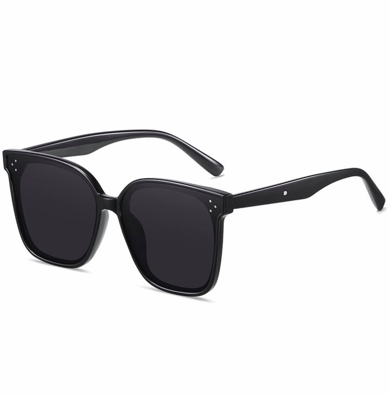 Kính xinh, Kính râm Nữ Vuông thời trang Retro cho Nữ + tặng Tuavit Kính Xinh mini