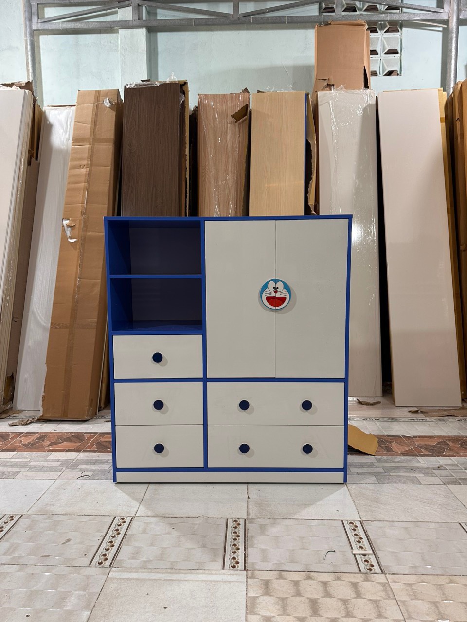 Tủ áo trẻ em Doremon Tundo 1m2 x 1m2