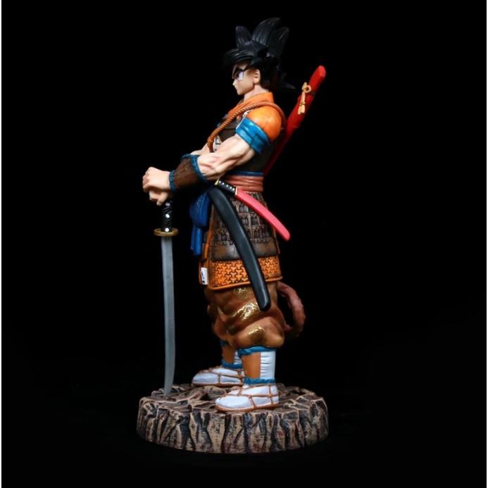 Mô hình Songoku samurai tóc đen 29cm -Dragon ball