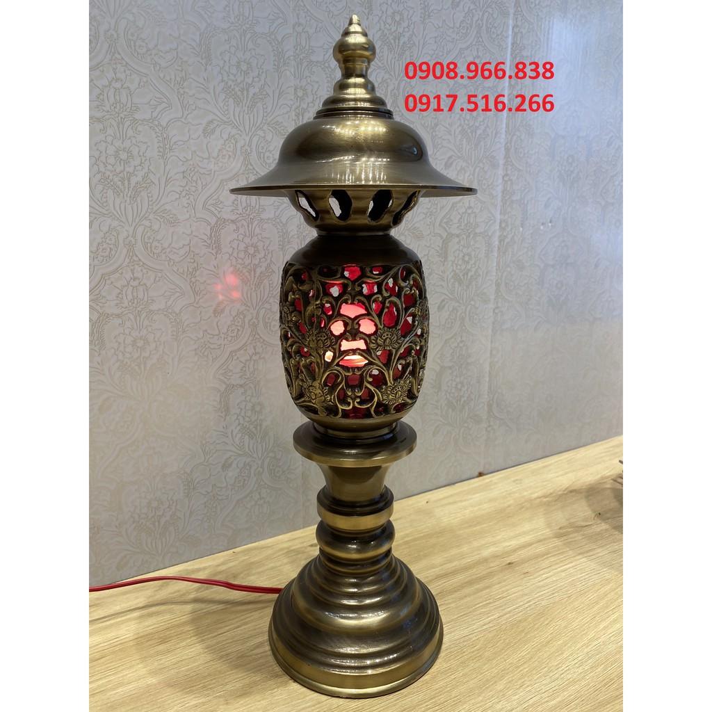 BỘ ĐÈN THỜ QUẢ DỨA CAO 45CM BẰNG ĐỒNG HOA VĂN ĐÚC NỔI