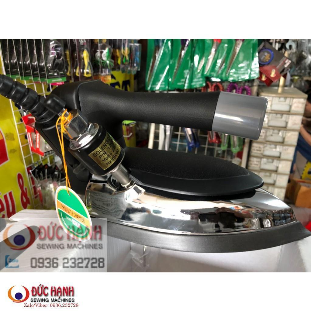 Bàn Ủi Hơi Nước Công Nghiệp Pen 520