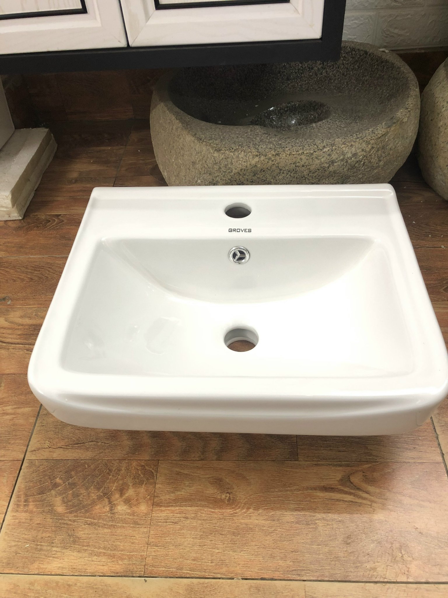 Chậu Lavabo GRL -C08 treo tường chữ nhật