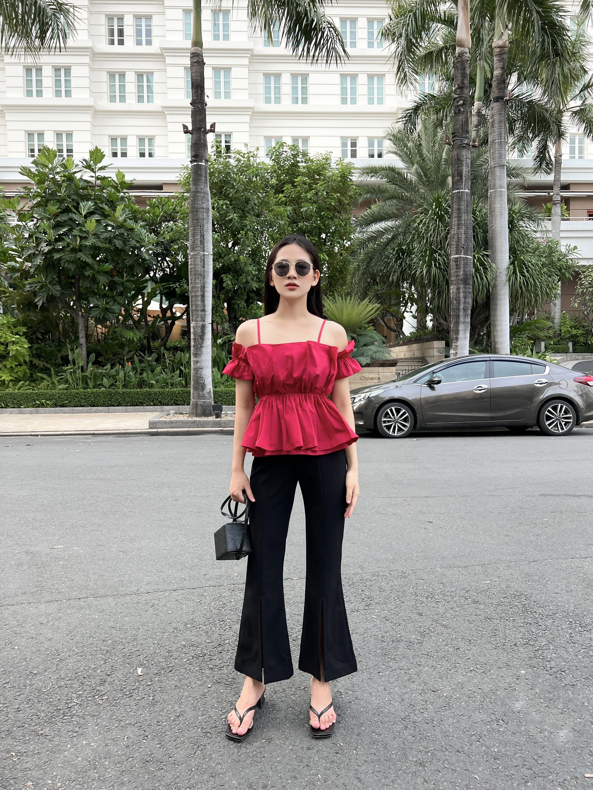 YU CHERRY | Quần nữ Split Signature Pants YQ016