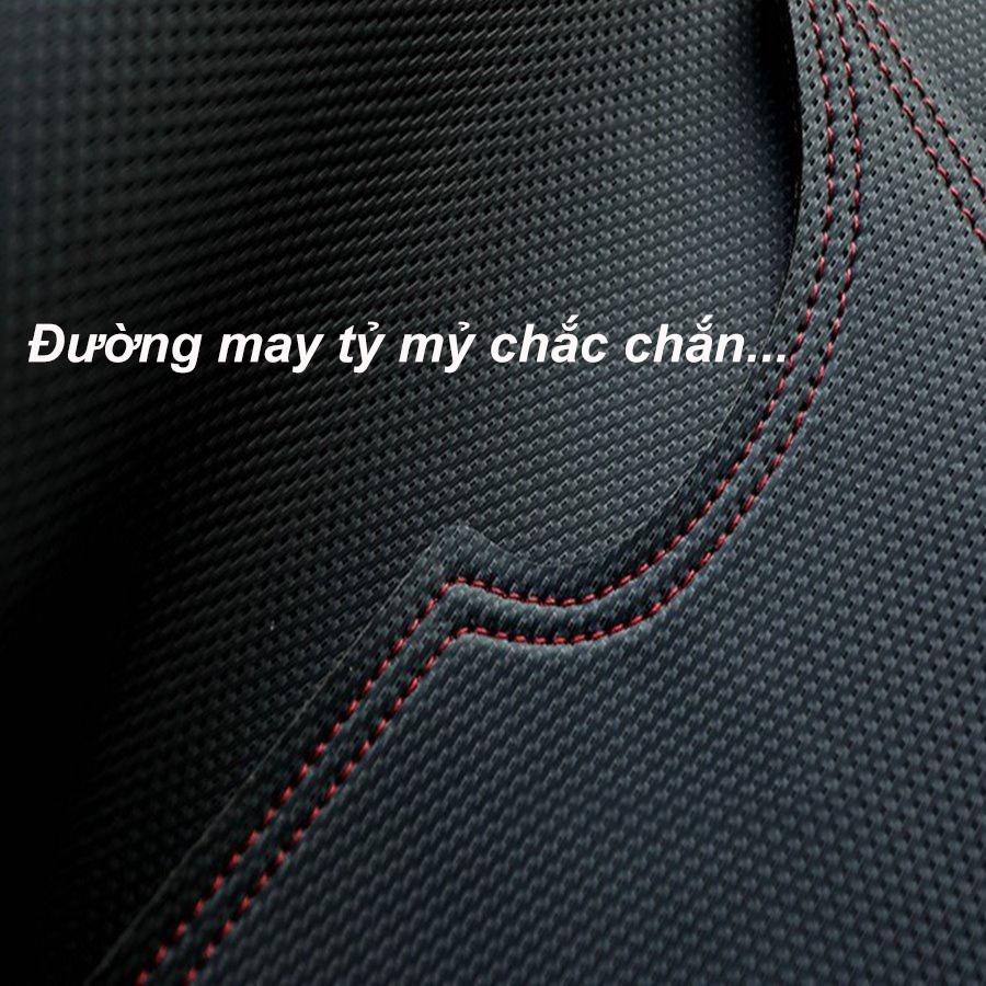 Thảm Taplo Da Carbon Cho Xe Toyota Raize 2021 - 2022 Cao Cấp