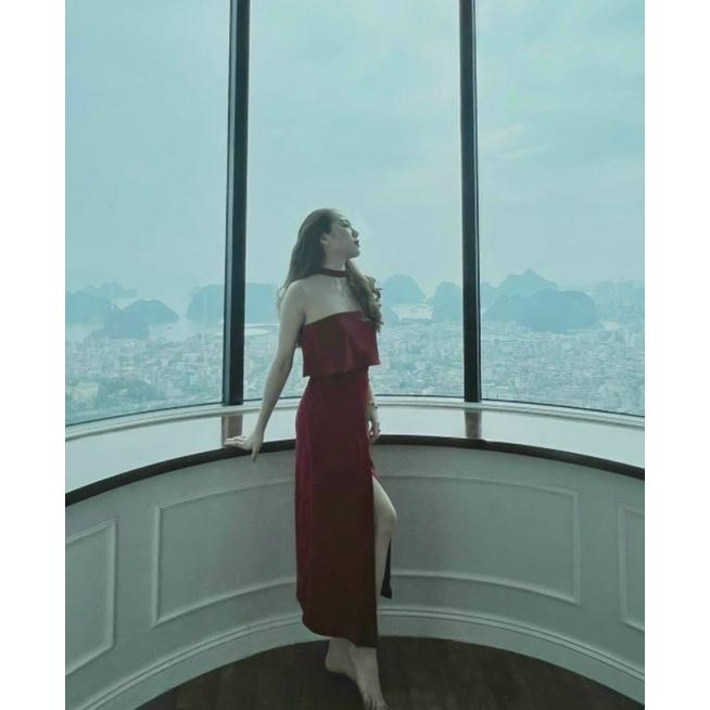 ĐẦM CÚP NGỰC XẺ TÀ KÈM CHOKER