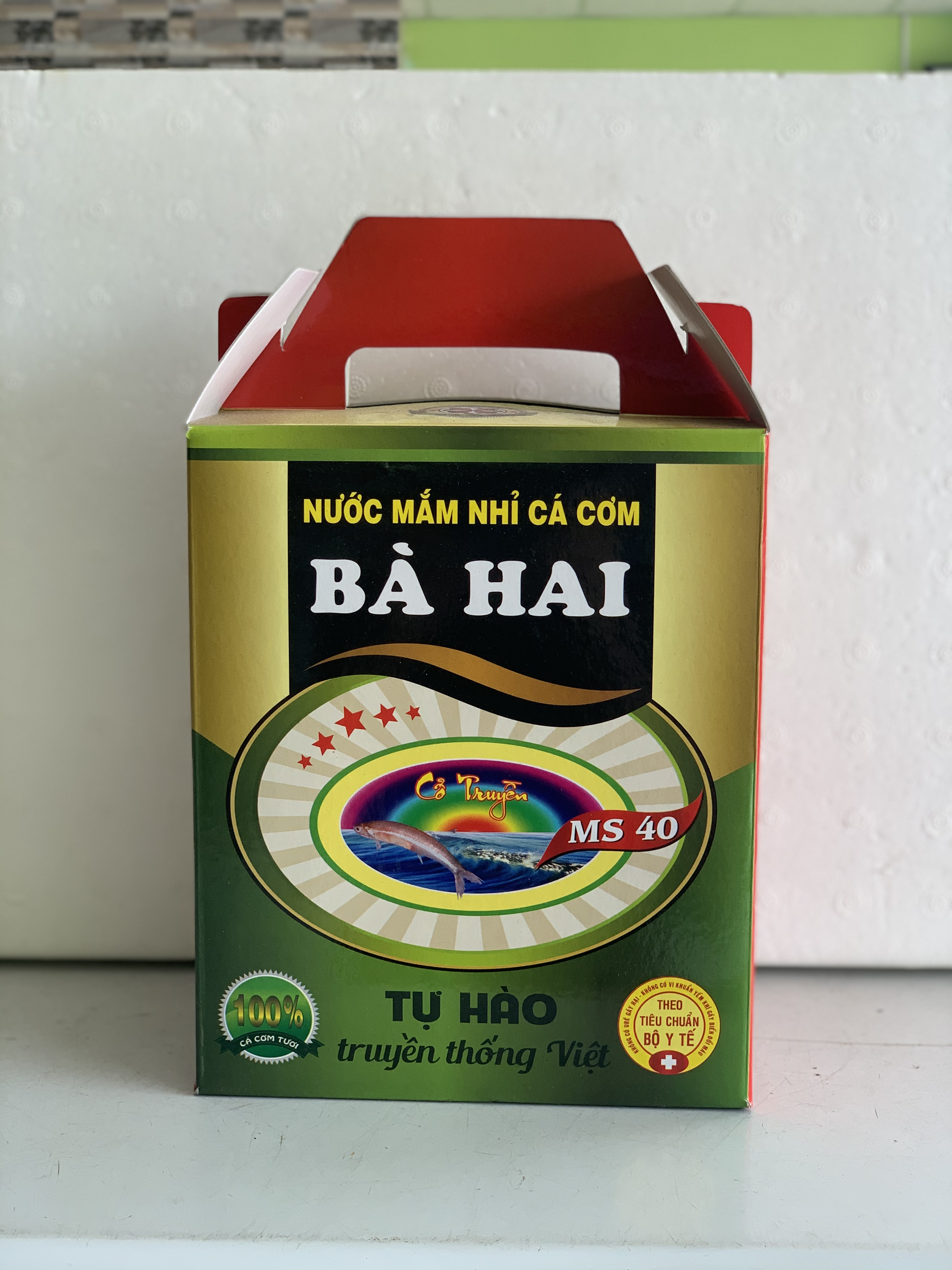 Xách Nước Mắm Nhĩ Cá Cơm Bà Hai