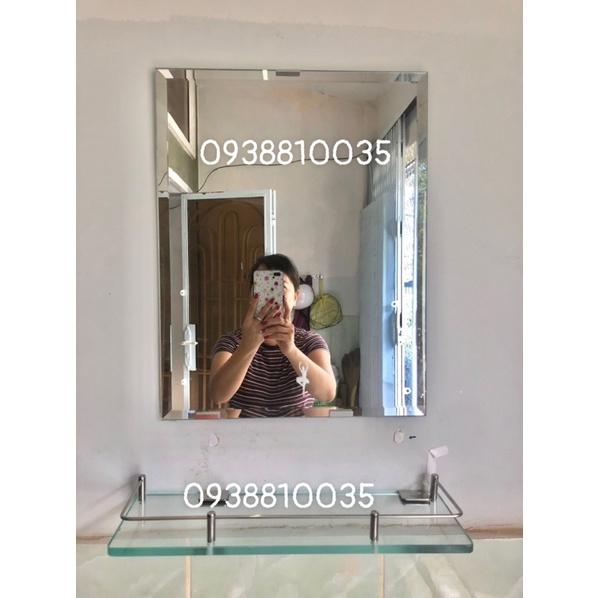 Bộ gương soi kích thước 45x60 và kệ kiếng dài 50cm kèm pas ốc vít