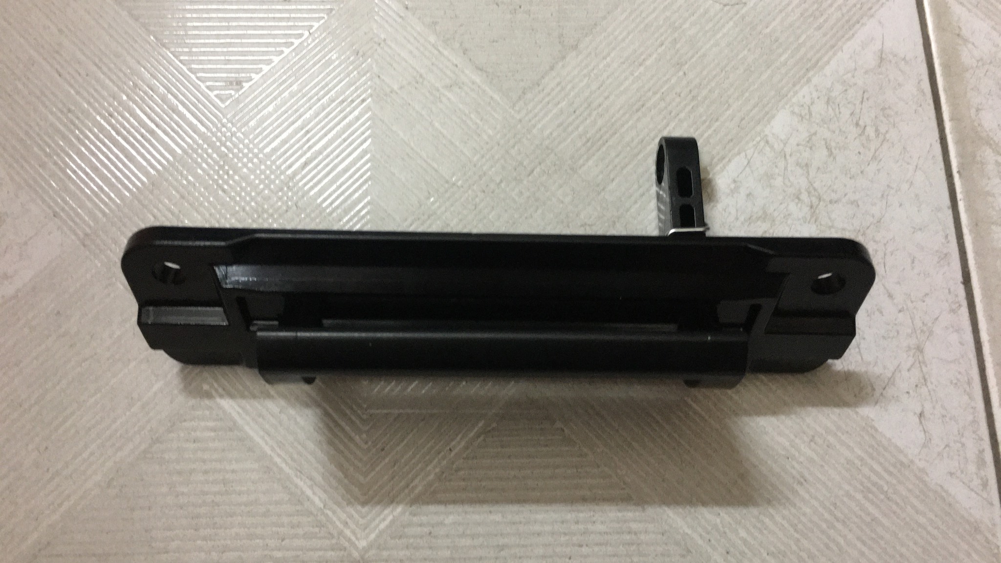 Tay mở cốp Dongben X30