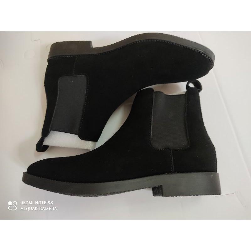 Chelsea boots lộn đen, đế crep