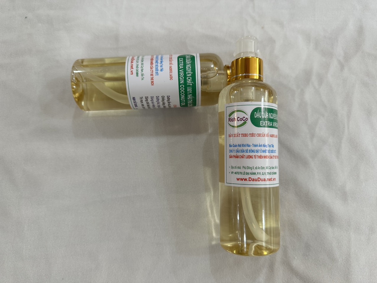 DẦU DỪA 100% NGUYÊN CHẤT BẾN TRE - NẤU THỦ CÔNG – RICH COCO - EXTRA VIRGIN COCONUT OIL - CHAI 300ml
