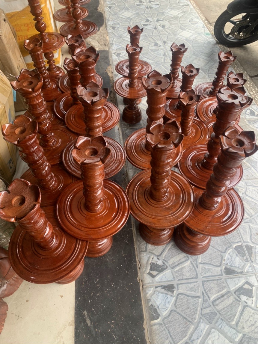 Cặp chân đèn gỗ hương cao 60cm