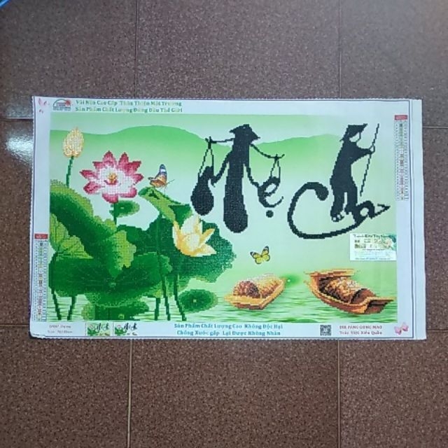 Tranh đính đá Cha Mẹ chưa đính