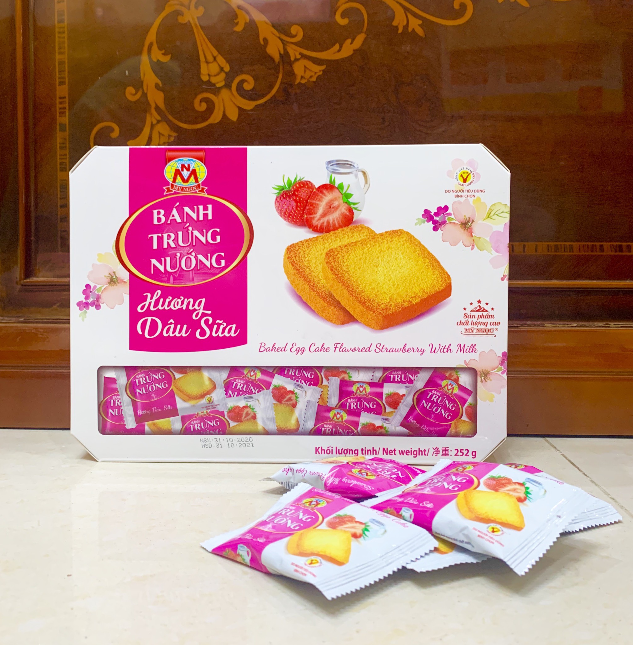 BÁNH TRỨNG NƯỚNG DÂU SỮA 252G