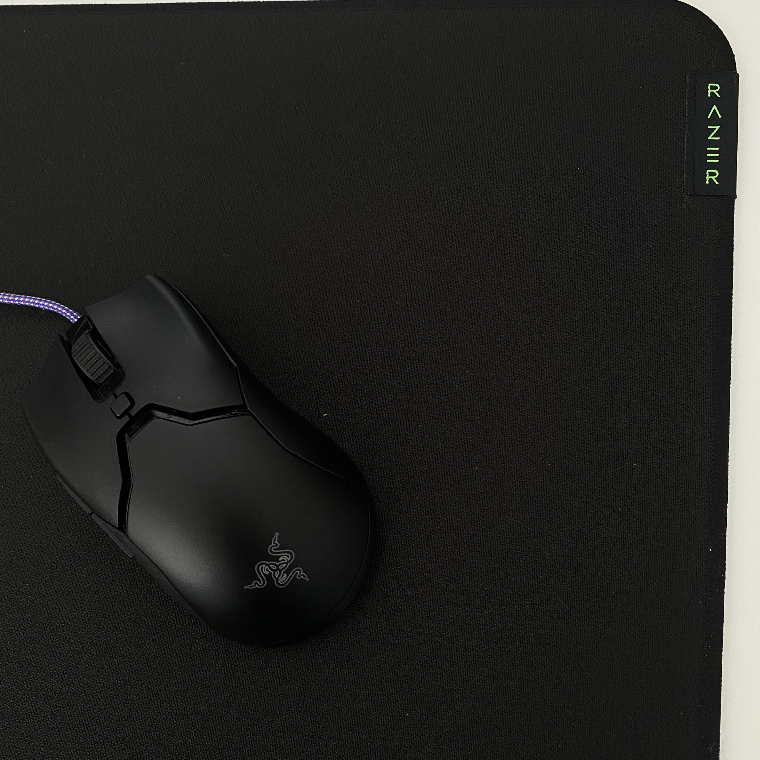 Tấm lót chuột Razer Strider-Hybrid Mat_Mới, hàng chính hãng