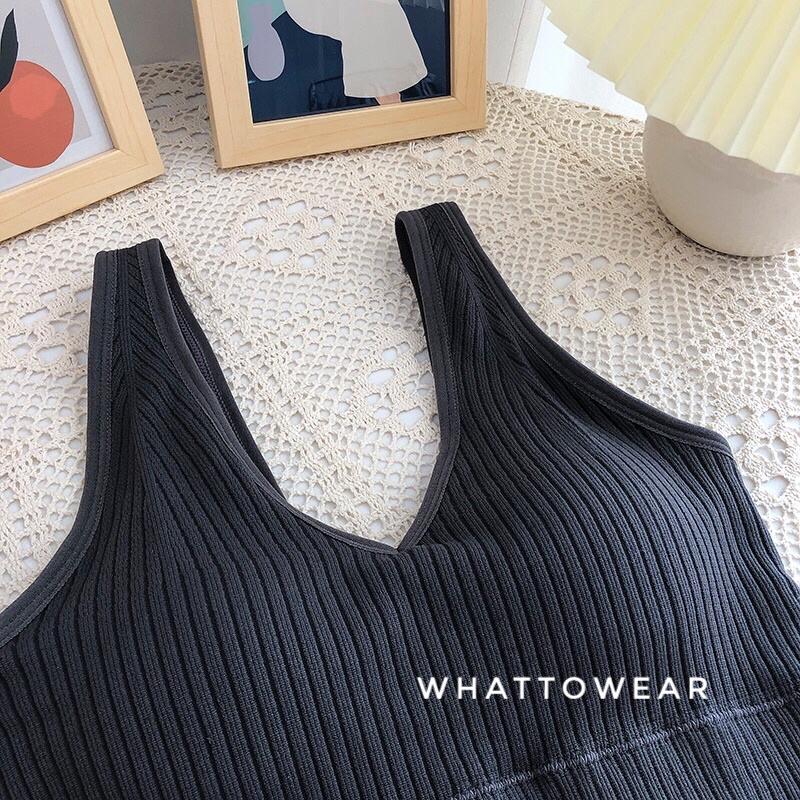 Áo sport bra cổ tim có sẵn mút vừa